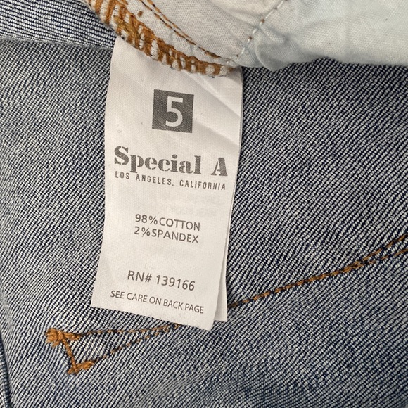 Vici Jeans - Size 5 - Picture 4 of 4